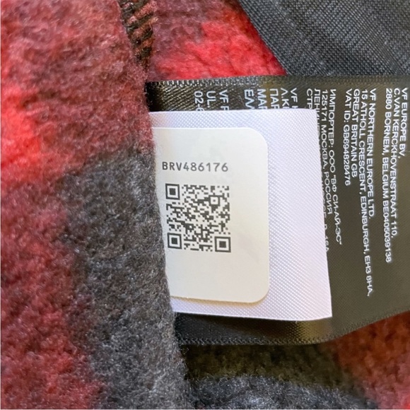 The North Face Women’s Buffalo Plaid Maggy Sweater Fleece Jacket - Picture 7 of 8